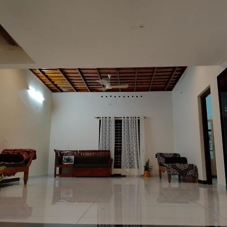 Mundrothuruth Nallukettu Service Villa מראה חיצוני תמונה