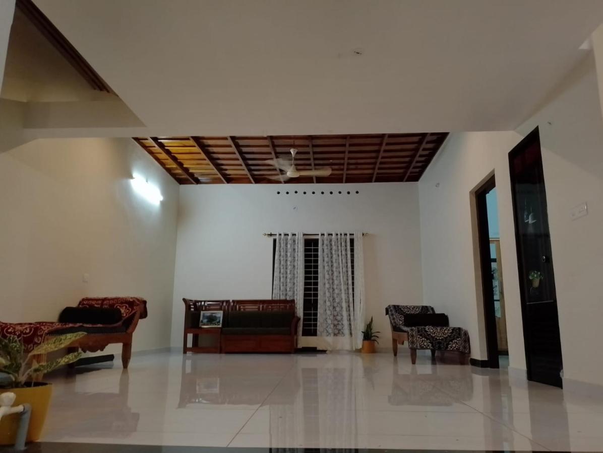 Mundrothuruth Nallukettu Service Villa מראה חיצוני תמונה